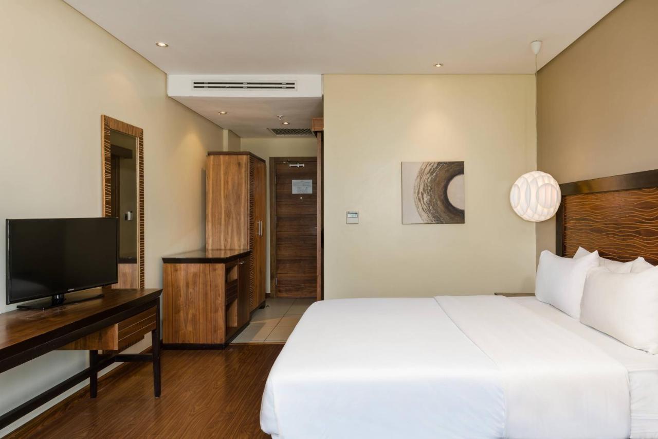 Protea Hotel By Marriott Ikeja Select Lagos Esterno foto