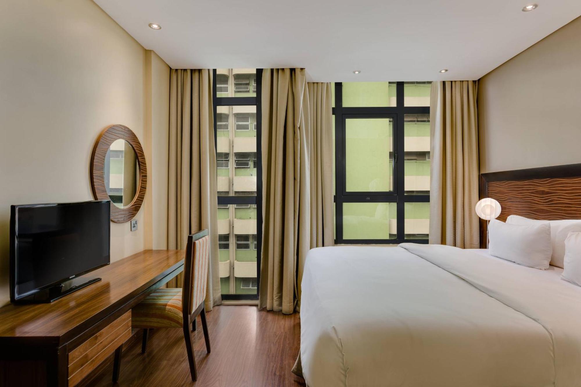 Protea Hotel By Marriott Ikeja Select Lagos Esterno foto